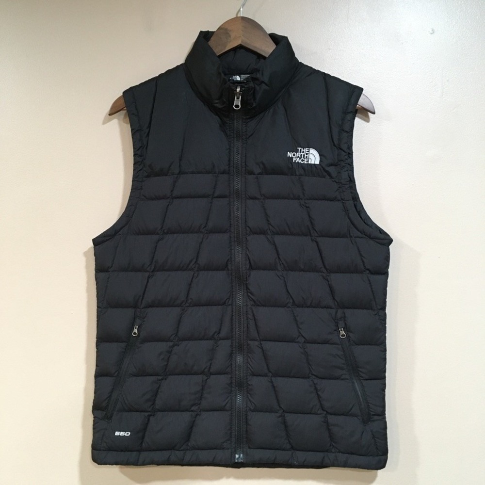 The North Face 550 Down Puffer Vest Mens S Black Outdoor Performance Streetwear